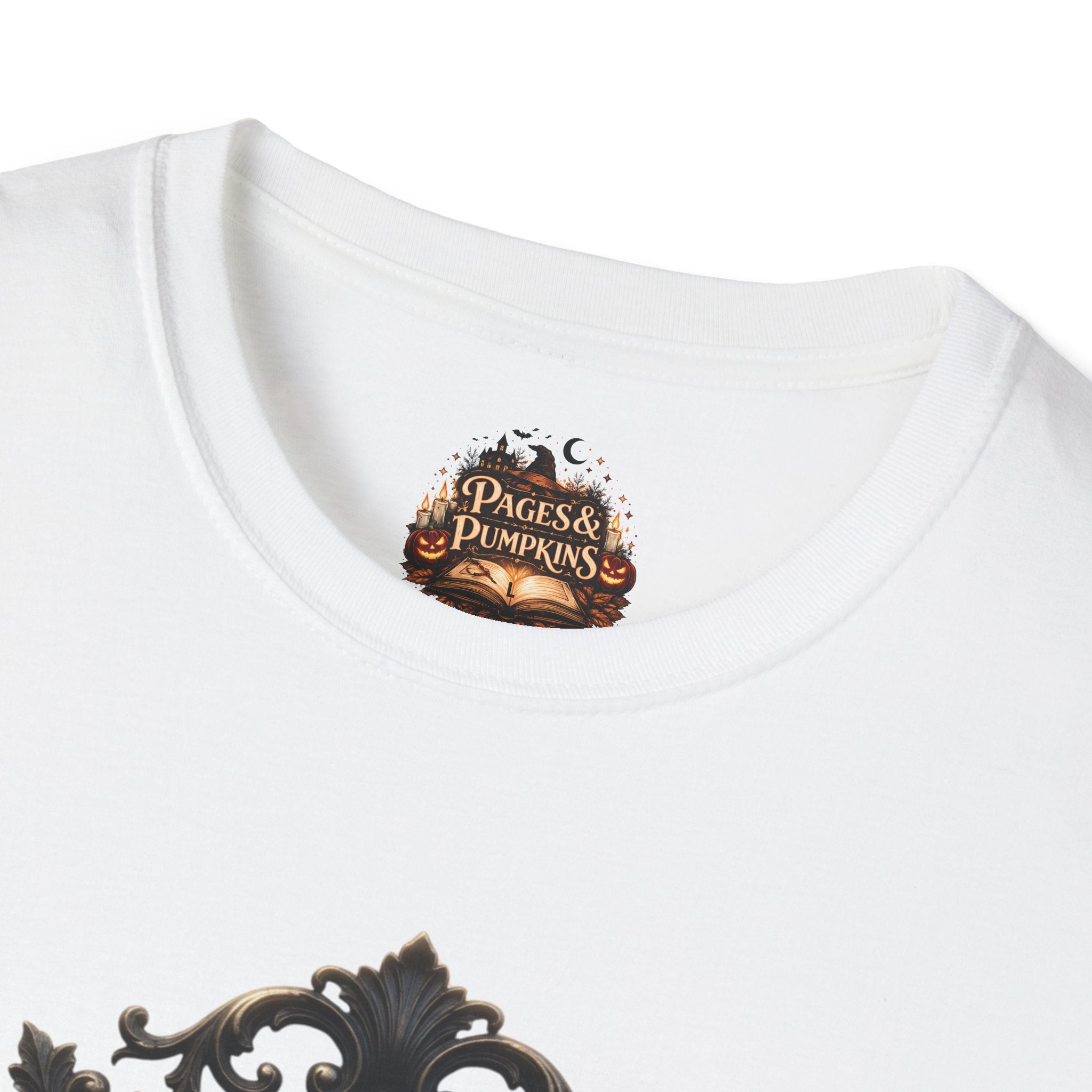 Twilight Hoa Hoa Hoa Season' Haunted Mirror T-Shirt